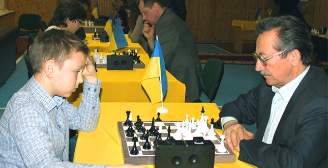 Кубок «Домінанти»: у шахових баталіях  трофей залишився у НВК