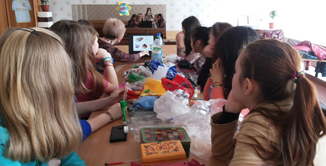 Лідери учнівського самоврядування Деснянського району готують роботи на конкурс «Обери чисте майбутнє»