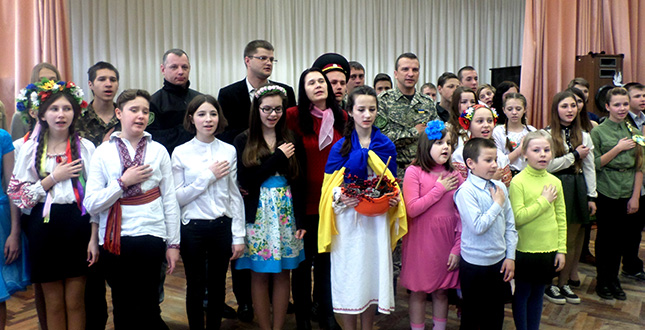Зустріч учнівської молоді Оболонського району з бійцями 12-го Батальйону територіальної оборони міста Києва