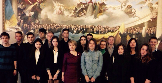 Екскурсія учнів гімназії «Потенціал» до Верховної Ради України