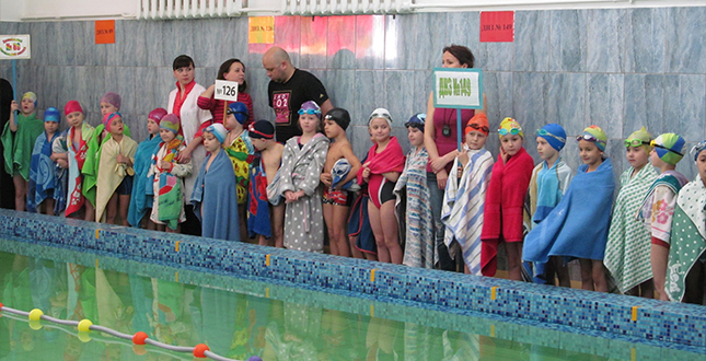 Змагання з плавання серед дошкільнят Дарницького району міста Києва