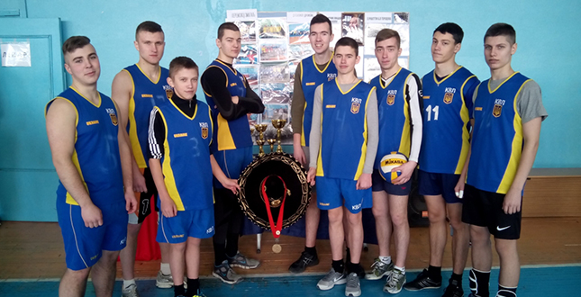 У Деснянському районі пройшов ІХ відкритий Всеукраїнський турнір з волейболу серед юнаків «Кубок Олімпійського чемпіона Б.П. Терещука»