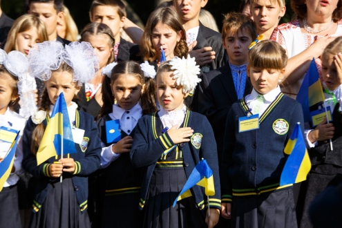 У Печерській гімназії №75  Києва відбулося свято Першого дзвоника