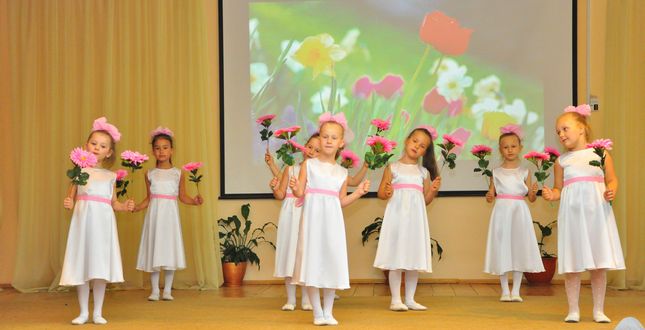 Районний фестиваль дитячої творчості «Семинотка»