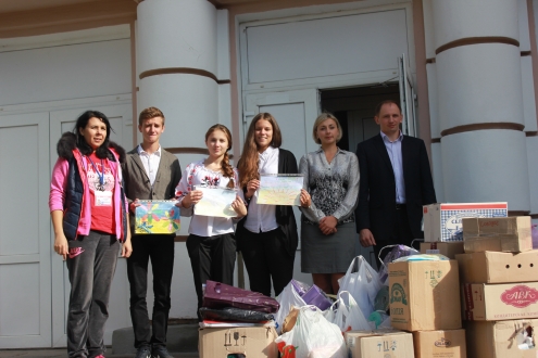 Учнівська молодь Шевченківського району започаткувала благодійний проект «Ви – не одні»