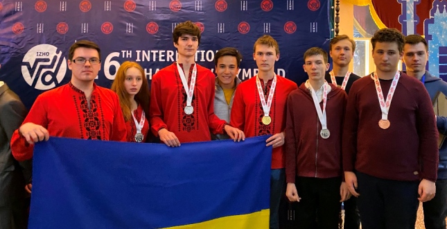 Юні кияни здобули 12 медалей на Міжнародній олімпіаді з математики, фізики та інформатики у Казахстані!