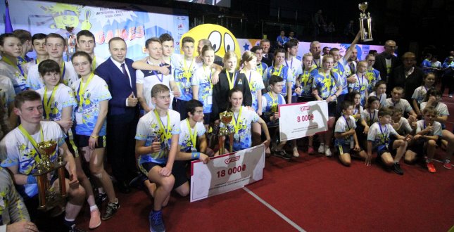 Збірна команда школярів міста Києва – абсолютні чемпіони Всеукраїнських змагань  «Cool Games»